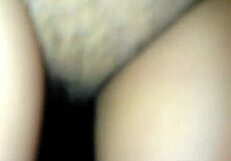 Vecino mira bragas y termina cogiendo culo