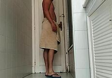 Guy of Big Dick Takes Armchair to Bathroom and Masturbates