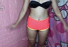 แอโรบิกเปลือยโชว์เรือนร่างยืดหยุ่นสาวเอเชีย18+โฮมเมด