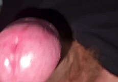 masseuse provides intense massage with warm moans - big hands and lots of lotion