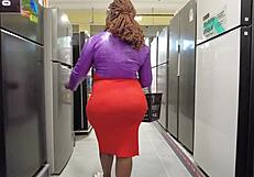 Fucking big booty girl met in mall!