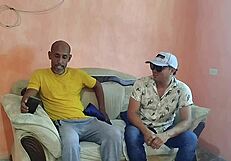 Marido Paga Deuda Con Gran Culo Mujer Casero