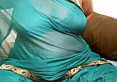 Iran Woman Showing Sexy Boobs