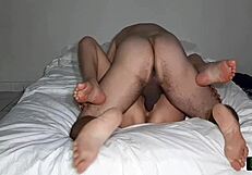 anita reis cums hard with her friend