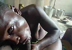 i just met a stranger in the ghetto and sucked him 😏