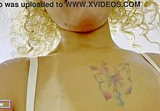 Minha buceta está toda molhadinha