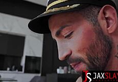 Venera maxima loves double penetration