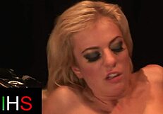 Milf's ecstasy in deep fucking and mouth cumshot