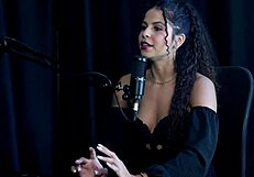 tem certas coisas nela que s�o pequenininhas era modelo deu dicas para mulheres e conversou com a m�e sobre vender conte�dos - sweet karolzinha watch on sheer red