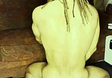 ivory white pounds her hole solo.