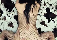 sexwife fucks pussy with a stranger in amateur video. watch her moan.