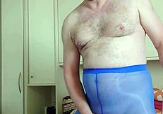 Spa in the blue leggings with amateurs and bisexual fun