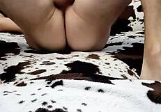 sexwife fucks pussy with a stranger in amateur video. watch her moan.