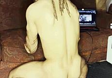 ivory white pounds her hole solo.