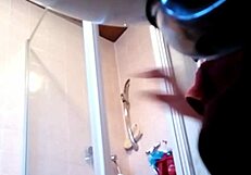 a sexy amonwan spied on hidden cam