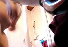 a sexy amonwan spied on hidden cam