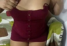 Manoseo Mis Tetas Y Enseño Mi Colita