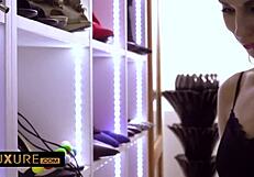 Hot brunette in amazing sex