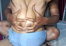 hot indian desi bhabhi big boobs oil massage