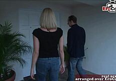 Britische Blonde Milf Bekommt Einen Arschfick