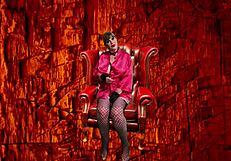 granny peggy sue pegs and gets fucked in return, feels so good