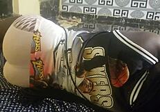 Teen shows off her ass with farts