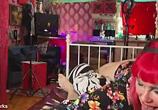 Goddess Starlavamp goda abang tiri dengan hisap seksi dan selfie main-main