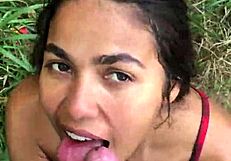 Young girl enters terrain to fuck in bush