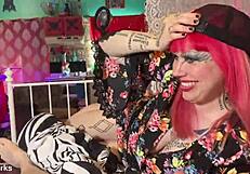 Goddess Starlavamp goda abang tiri dengan hisap seksi dan selfie main-main