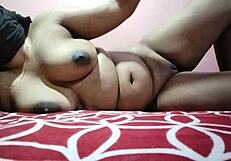 falling in love with big natural tits during first massage