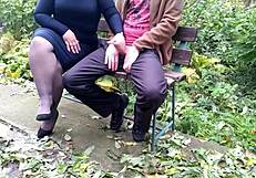 Naš prljavi hobi je svršavanje na ulici