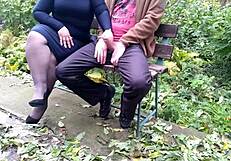 Naš prljavi hobi je svršavanje na ulici