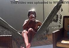 Chamei Gadis Do Job Untuk Buat Resensi Di Rumah Pantai Saya Dan Lihat Putaria Yang Berlaku