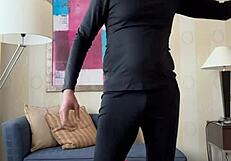 هل هذا المخنث الهندي مكشوف للجميع؟