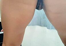 novinha amadora dançando pelada esquece tiktok ligado em live?