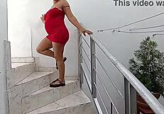 esta mujer me vuelve loco quiere que folle con su mejor amiga??