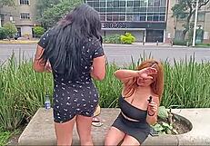 Entrevist� a creadora de contenido y termina lami�ndome la pussy. She licks my pussy after the interview.