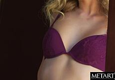 Watch Gorgeous Girl Masturbate In Sexy Lingerie