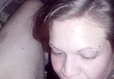 Wow, this milf gives an amazing deepthroat blowjob to amateurs