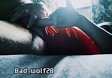 男人的阴茎是他身体上用于排尿和性交的部分 bad wolf28 抚摸他的阴茎。