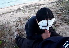 O Verão Está Chegando E Estamos Ansiosos Para Foder Na Praia Anal Esperma Dentro