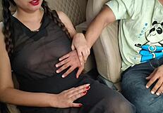 Desi Girlfriend Risks Public Car Sex with Sucking Fucking and Cumshot