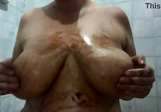 Me Masturbo Bañada En Chocolate Hasta Acabar