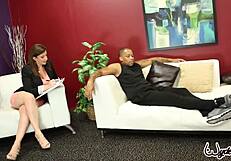 Dirk obrovská tvár