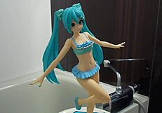 Hey What Is This Solo Figure Bukkake Experience Like?