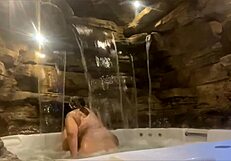 casal curtindo a lua de mel no motel esposa se acabando na pica