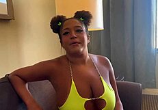 Girlfriend Cheats On Phone With Best Friend