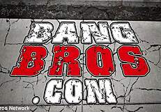 看色情明星在公交车上出生