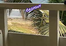 i flash my pussy at the beach resort outdoors