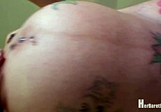 lilly's pointed toes in nude pregnant fetish